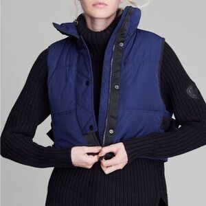 LA VITESSE CROPPED VEST , NAVY
Size M